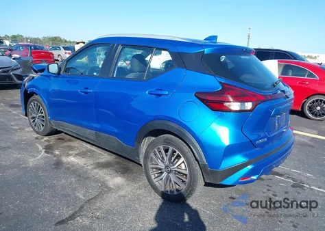 2021 Nissan Kicks Sv Xtronic Cvt из США, поврежденный, VIN 3N1CP5CV1ML483426